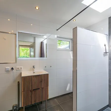 Garnekuul 18 With Veranda בית נופש קלאנטסהוך