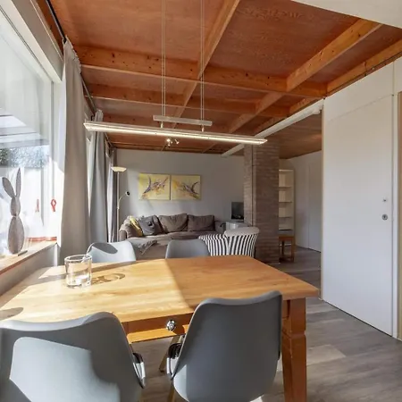 בית נופש Garnekuul 18 With Veranda *